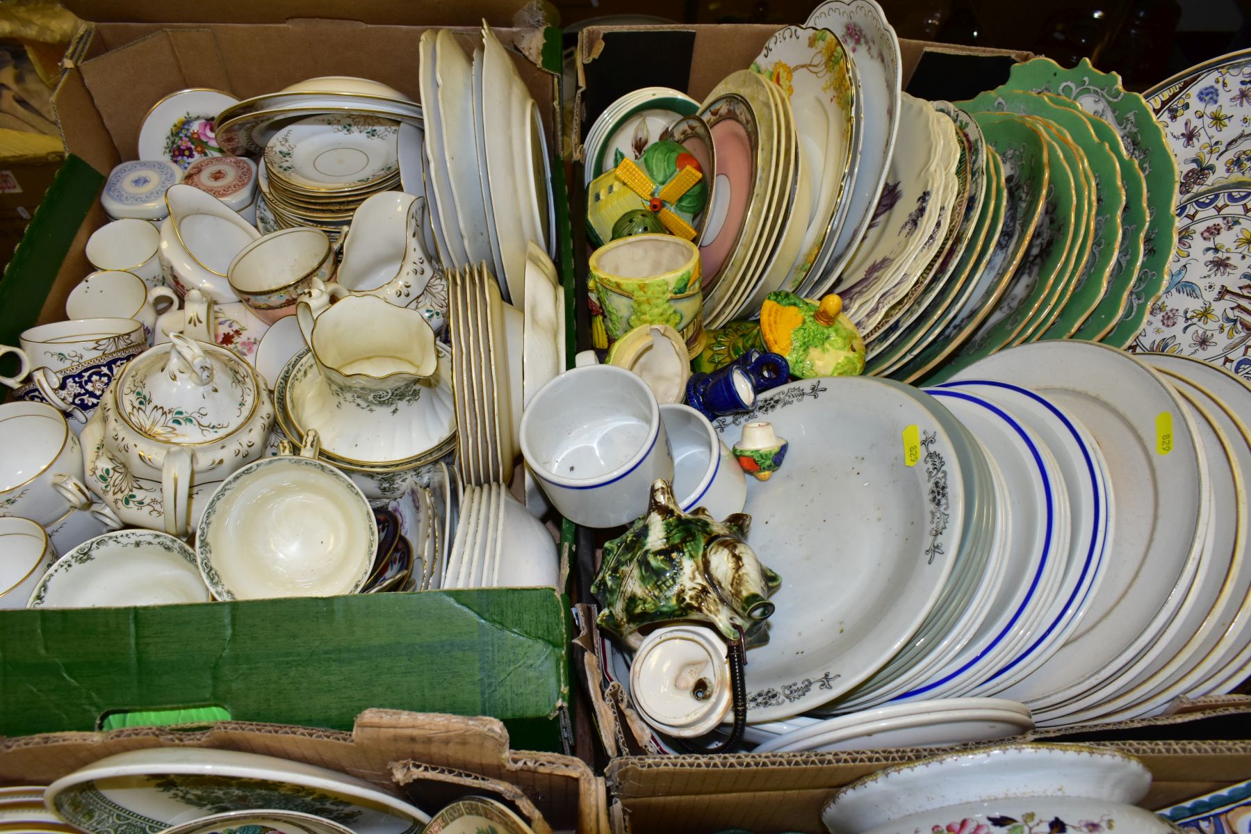 FOUR BOXES OF CERAMICS containing approximately two hundred and forty pieces of tea ware and - Image 7 of 7