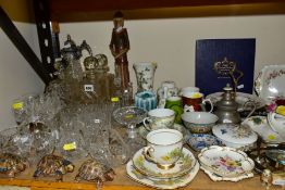 A QUANTITY OF GLASSWARE, WADE, POOLE, MINTON AND OTHER CERAMICS, ETC, including a set of three