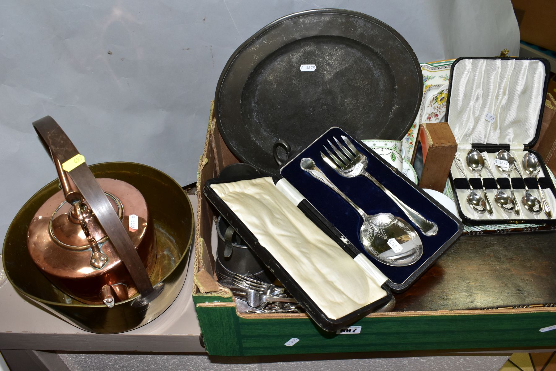 A BOX AND LOOSE COPPER, BRASS, PEWTER, CERAMICS, CASED CUTLERY, etc, including a Victorian copper