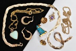 A BAG OF ASSORTED JEWELLERY, to include a 9ct gold plait chain, fitted with a spring clasp