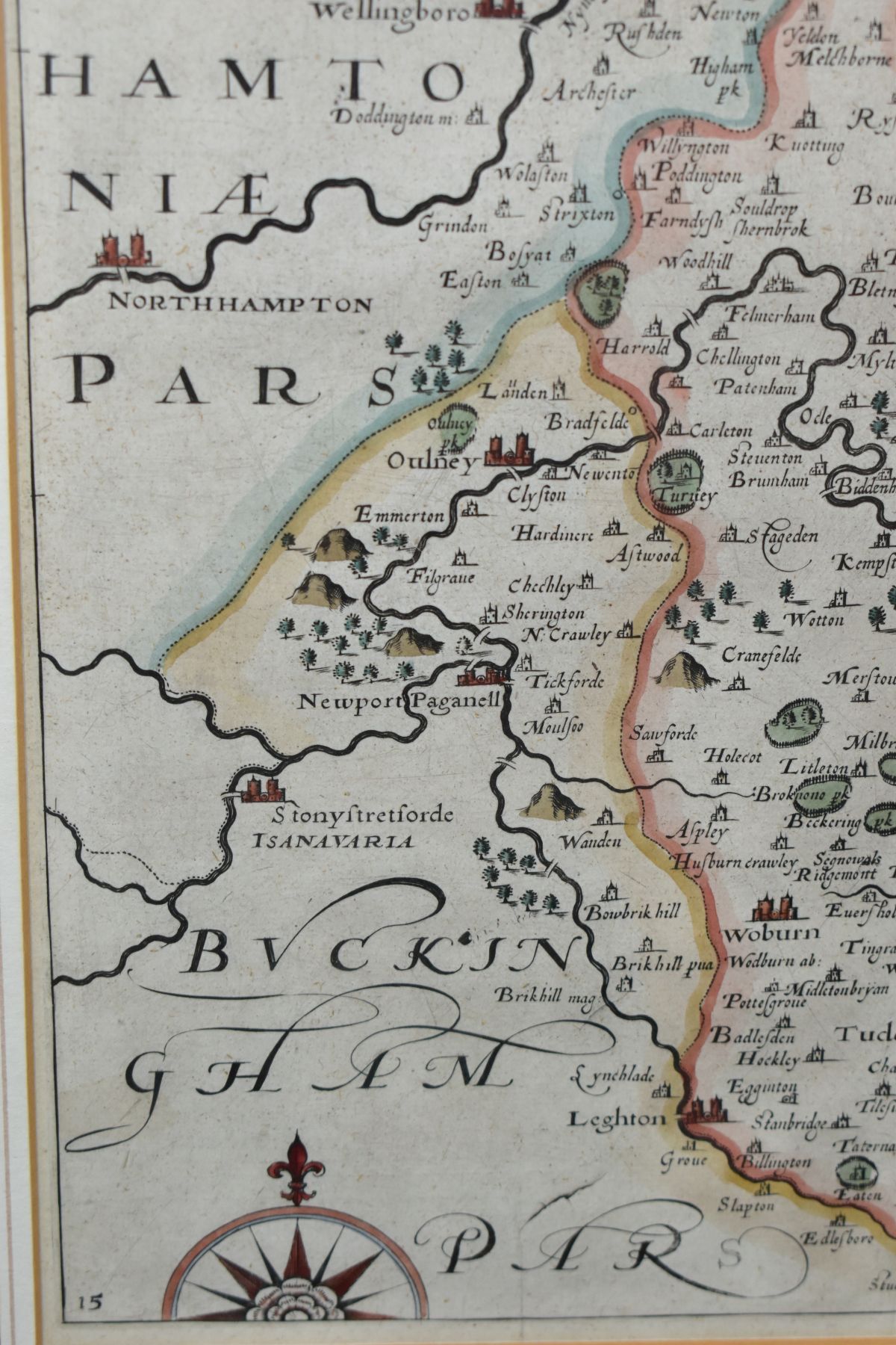 TWO 17TH CENTURY MAPS BY CHRISTOPHER SAXTON, the first map of Barkshire with William Hole 'Comitatus - Image 9 of 9