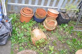 SIXTEEN GARDEN PLANT POTS including terracotta and glazed pots