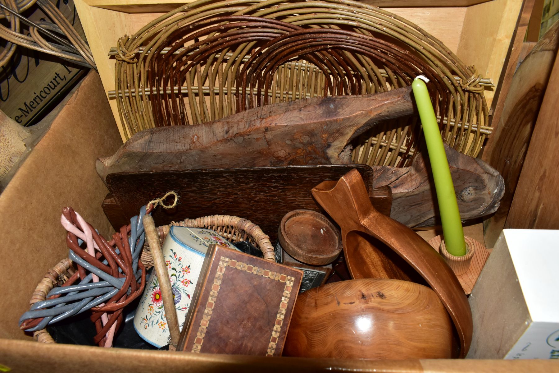 TWO BOXES, A WICKER BASKET AND LOOSE SUNDRY ITEMS/WOODEN ITEMS, ETC, to include a modern table top - Image 6 of 8