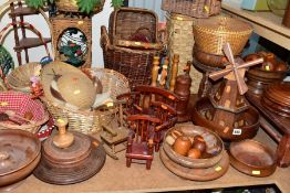 A QUANTITY OF BASKETS AND TREEN, to include turned wooden bowls made from various timbers, a model