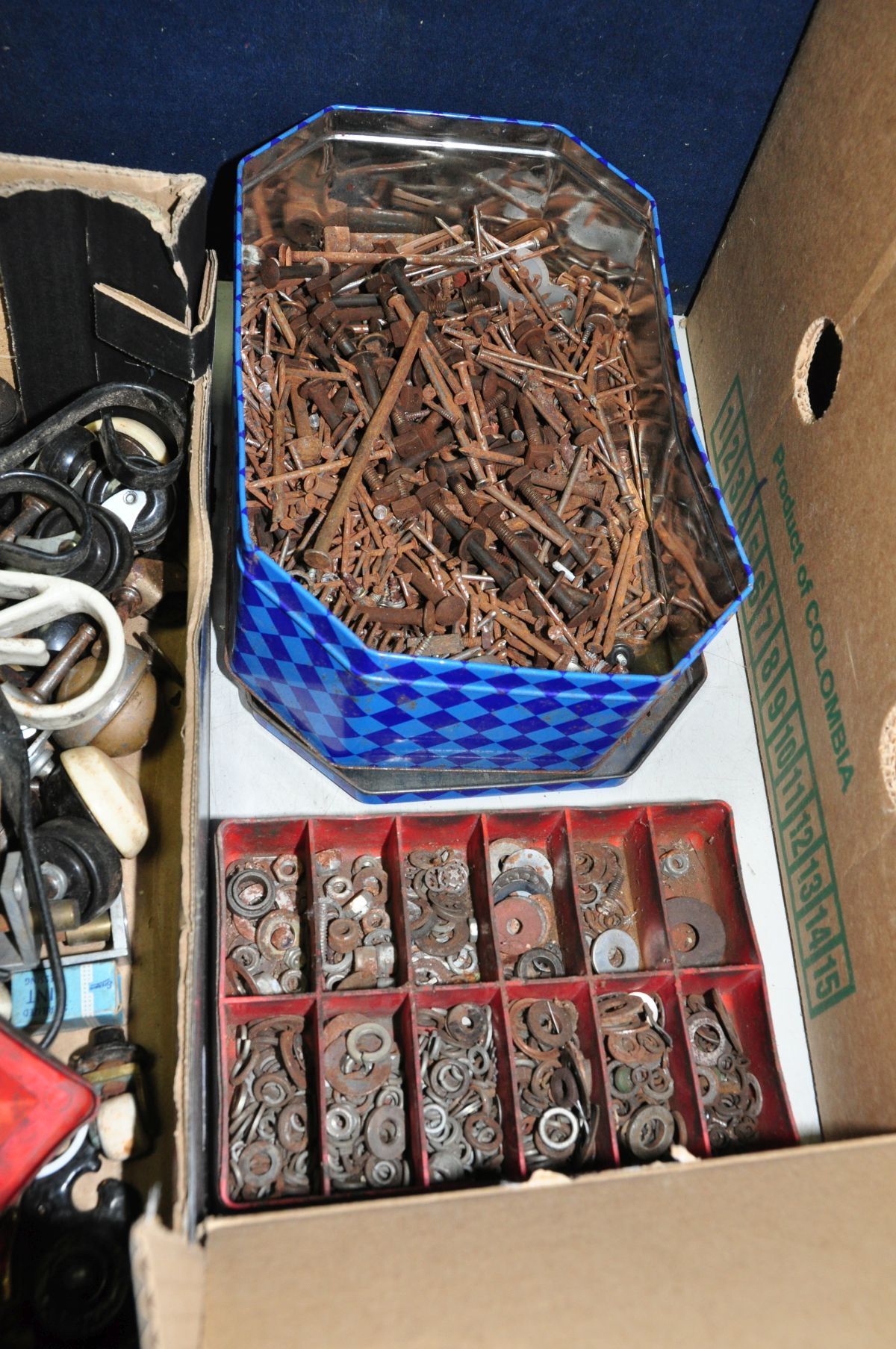 FOUR TRAYS CONTAINING TEST EQUIPMENT, HARDWARE AND A QUALCAST LAWN MOWER (PAT fail due to joined - Image 6 of 8