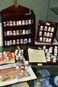 VARIOUS COLLECTORS THIMBLES AND STANDS, to include Thimble Collectors Club limited edition set of