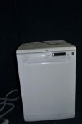 A HOTPOINT ULTIMA FDUD4411 DISHWASHER (PAT pass and powers up)