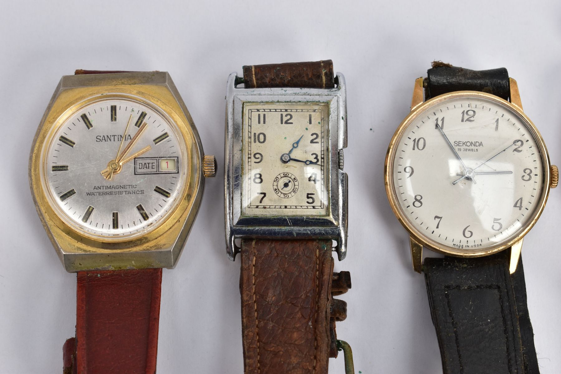 FOUR WRISTWATCHES, to include an early 20th century watch with 9ct gold head and tan leather - Image 2 of 3