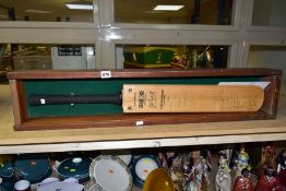 AN EARLY 1960'S SIGNED GRADIDGE LONG HANDLE CYRIL WASHBROOK AUTOGRAPH CRICKET BAT, signed on the