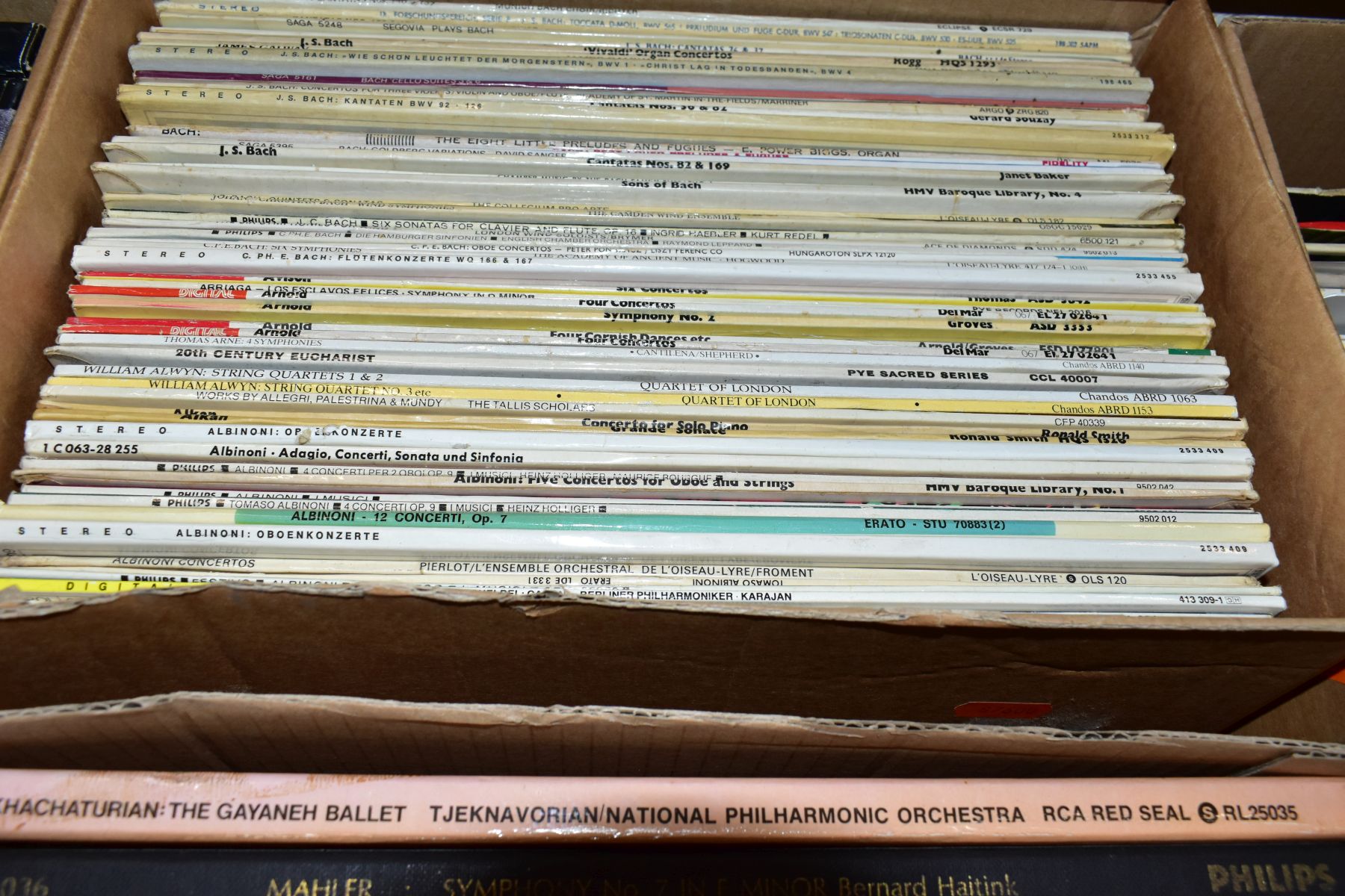 TEN BOXES OF RECORDS INCLUDING 400-500 LPS, mainly classical composers to include Britten, - Bild 10 aus 11