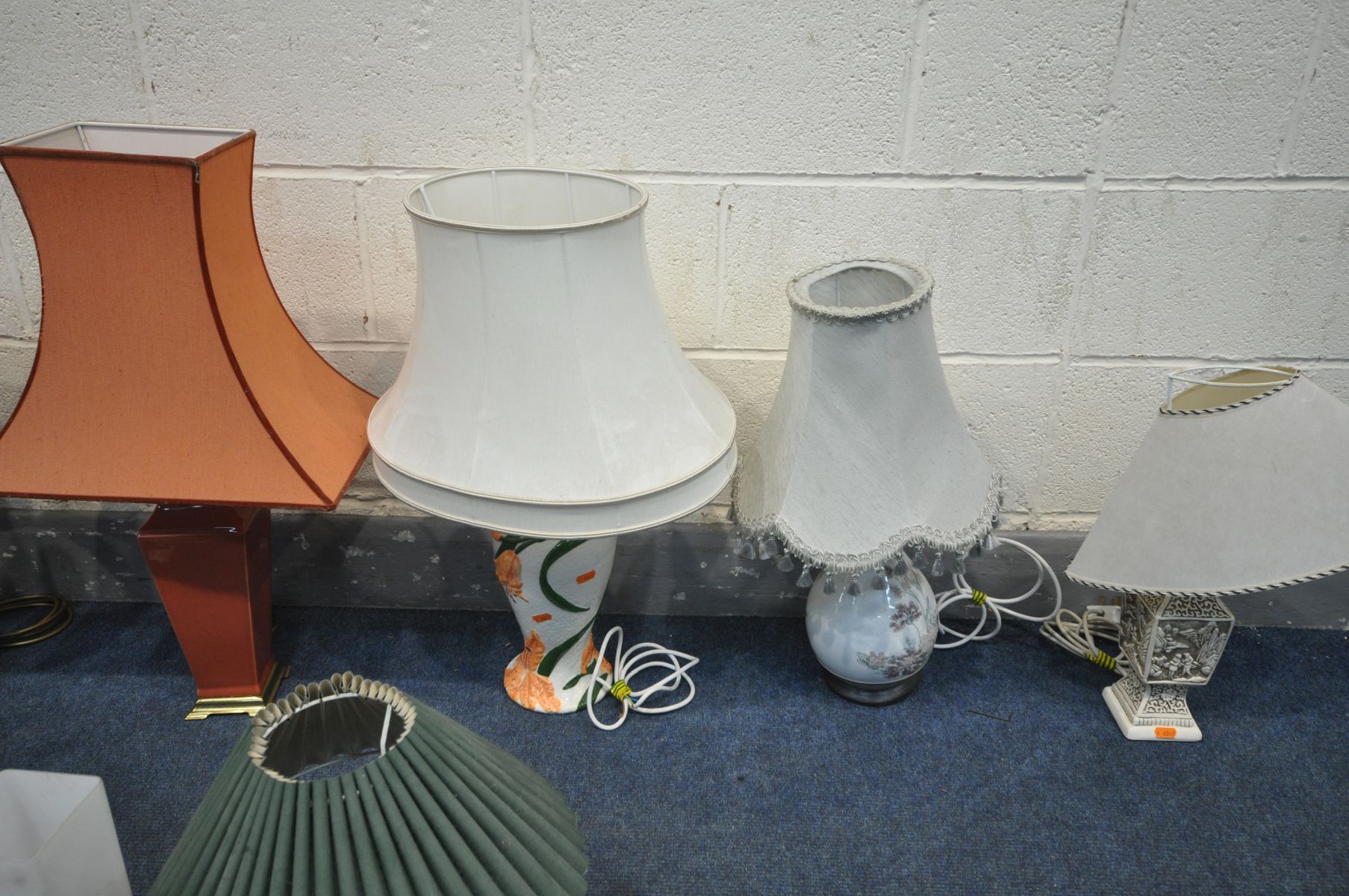 TEN VARIOUS CERAMIC TABLE LAMPS, of various styles, and sizes, all with shades - Image 2 of 4