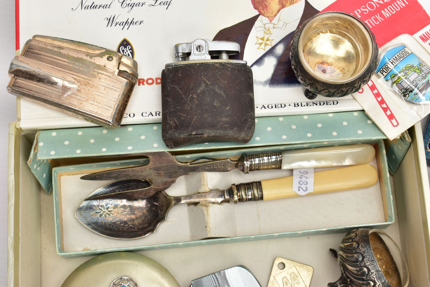 A SELECTION OF MISCELLANEOUS ITEMS, to include a silver Mappin & Webb spoon, an authentic - Image 5 of 7