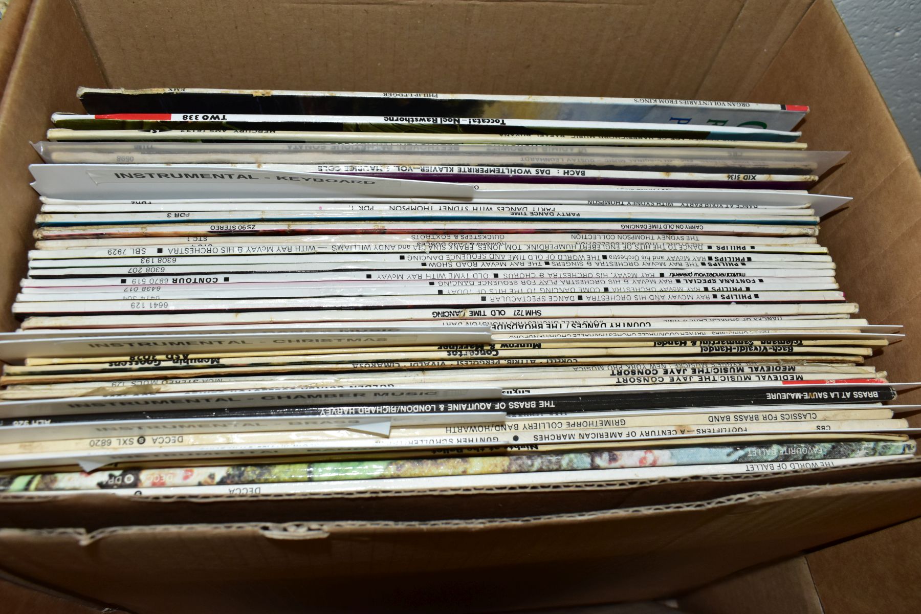 TEN BOXES OF RECORDS INCLUDING 400-500 LPS, mainly classical composers to include Britten, - Bild 11 aus 11