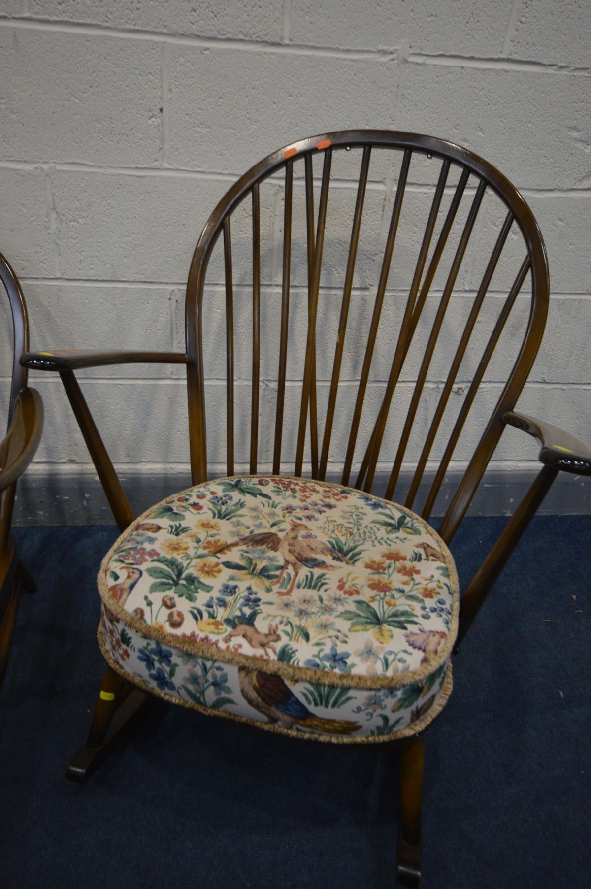 AN ERCOL WINSOR LOUNGE SUITE, with original cushions, comprising a three seater sofa, length - Image 5 of 5