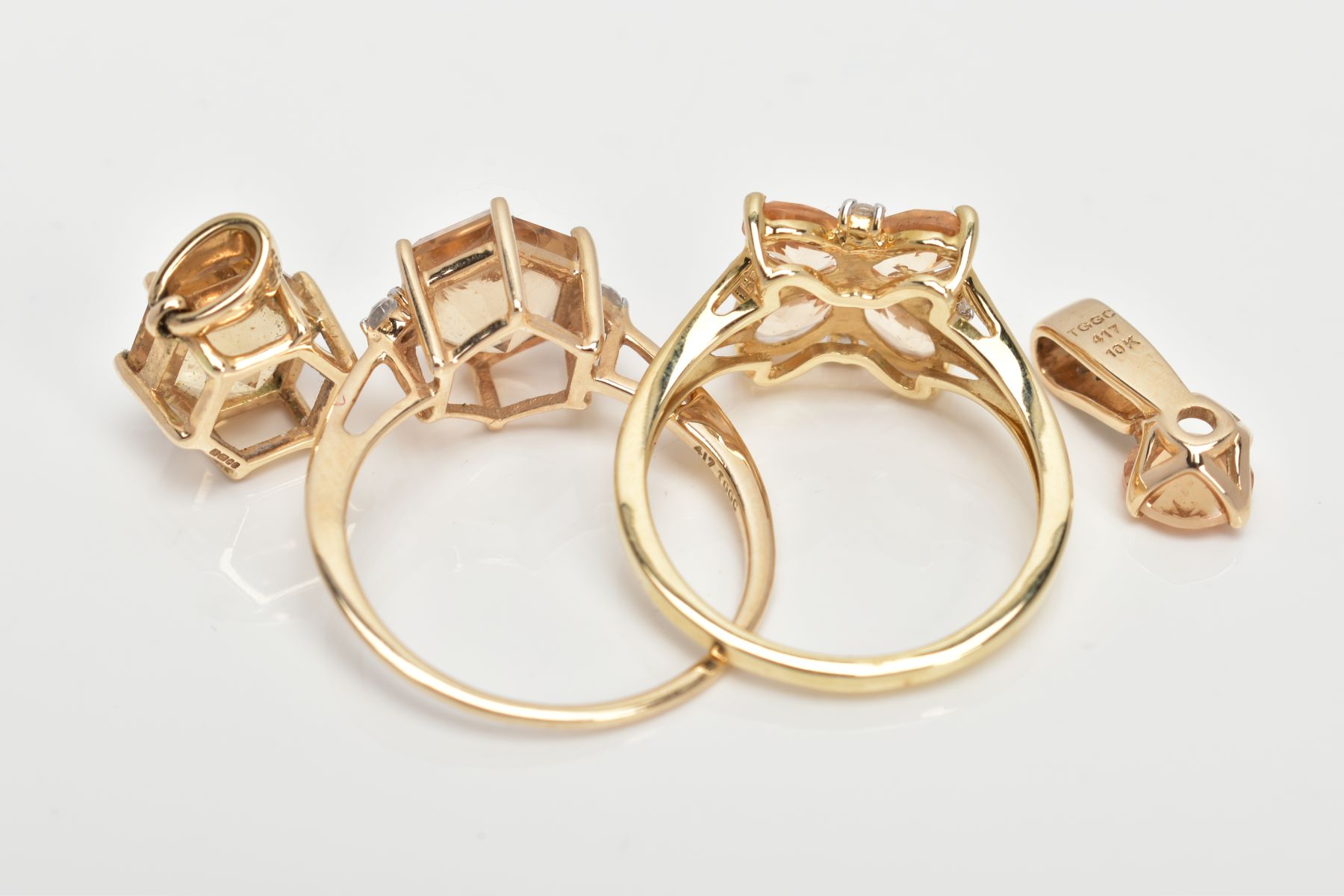 TWO 9CT GOLD CITRINE RINGS AND TWO PENDANTS, the first designed with a six claw set hexagonal cut - Image 3 of 3