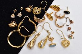 A SELECTION OF YELLOW METAL EARRINGS, one pair of yellow metal bevelled hoops, approximate width 2.