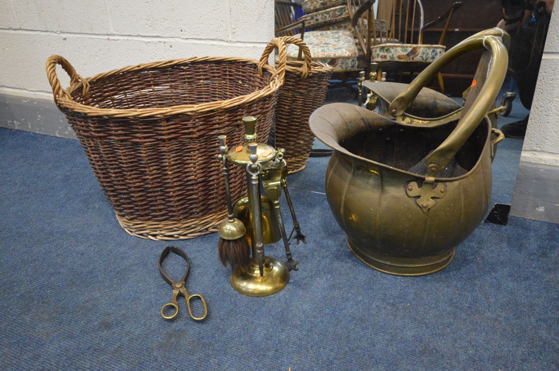 A WICKER LOG BASKET, along with a brass coal bucket, companion set, mirror, etc (5) - Image 2 of 3