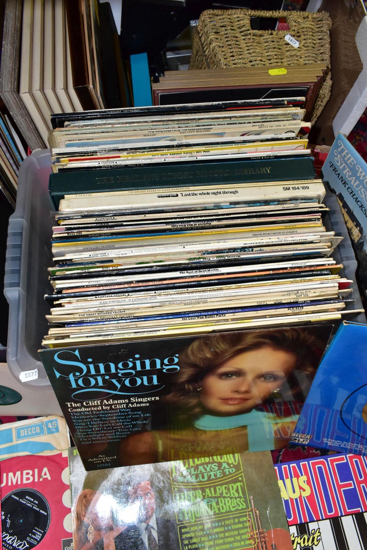 FOUR BOXES OF RECORDS, COLLECTORS DOLLS AND PICTURE FRAMES, to include approximately one hundred LPs - Bild 6 aus 11