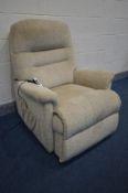 A SHERBOURNE ELECTRIC RISE AND RECLINE ARMCHAIR (PAT pass and working)