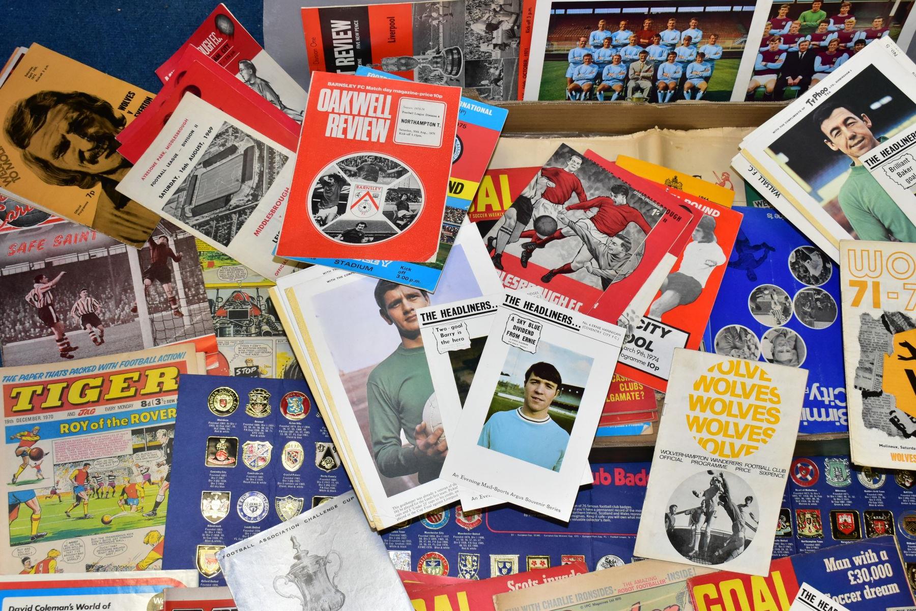 A QUANTITY OF FOOTBALL MAGAZINES AND EPHEMERA, to include a late 1960's and early 1970's, Goal & - Image 3 of 3