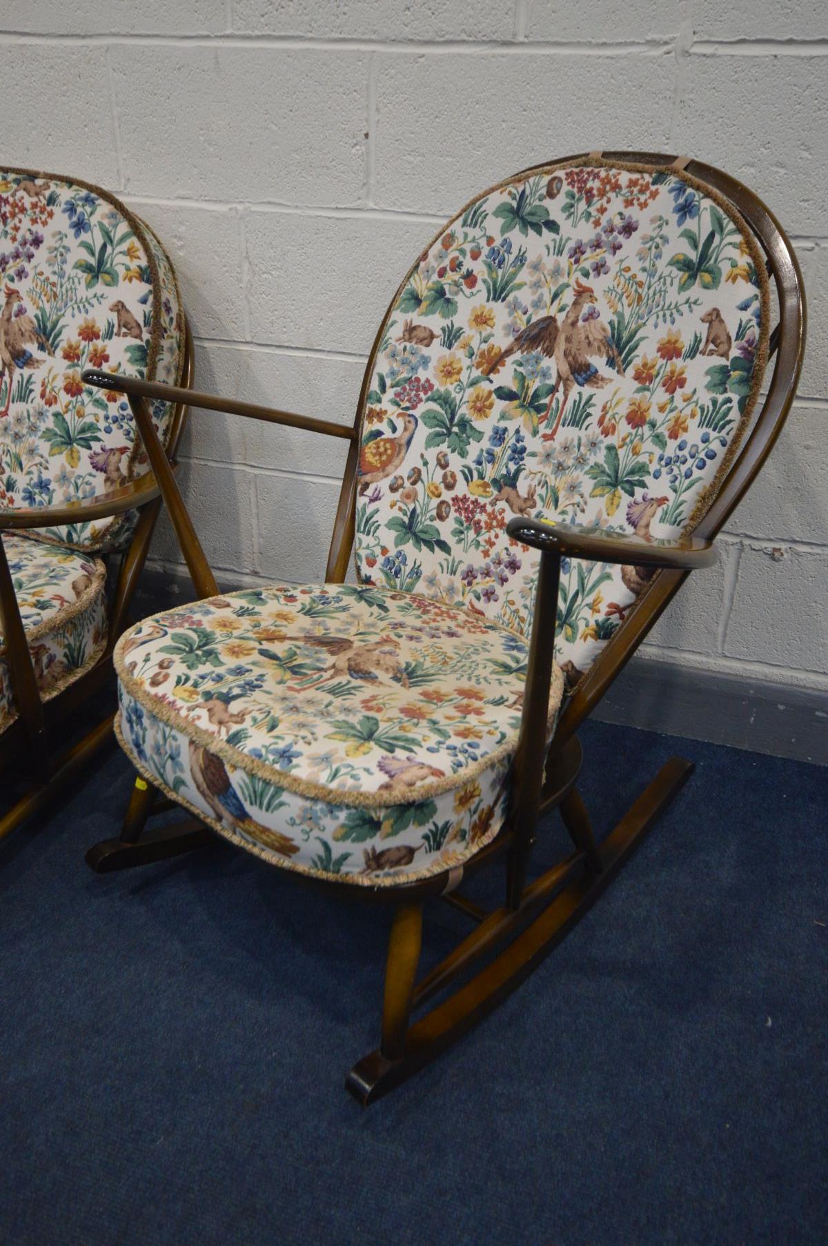 AN ERCOL WINSOR LOUNGE SUITE, with original cushions, comprising a three seater sofa, length - Image 3 of 5