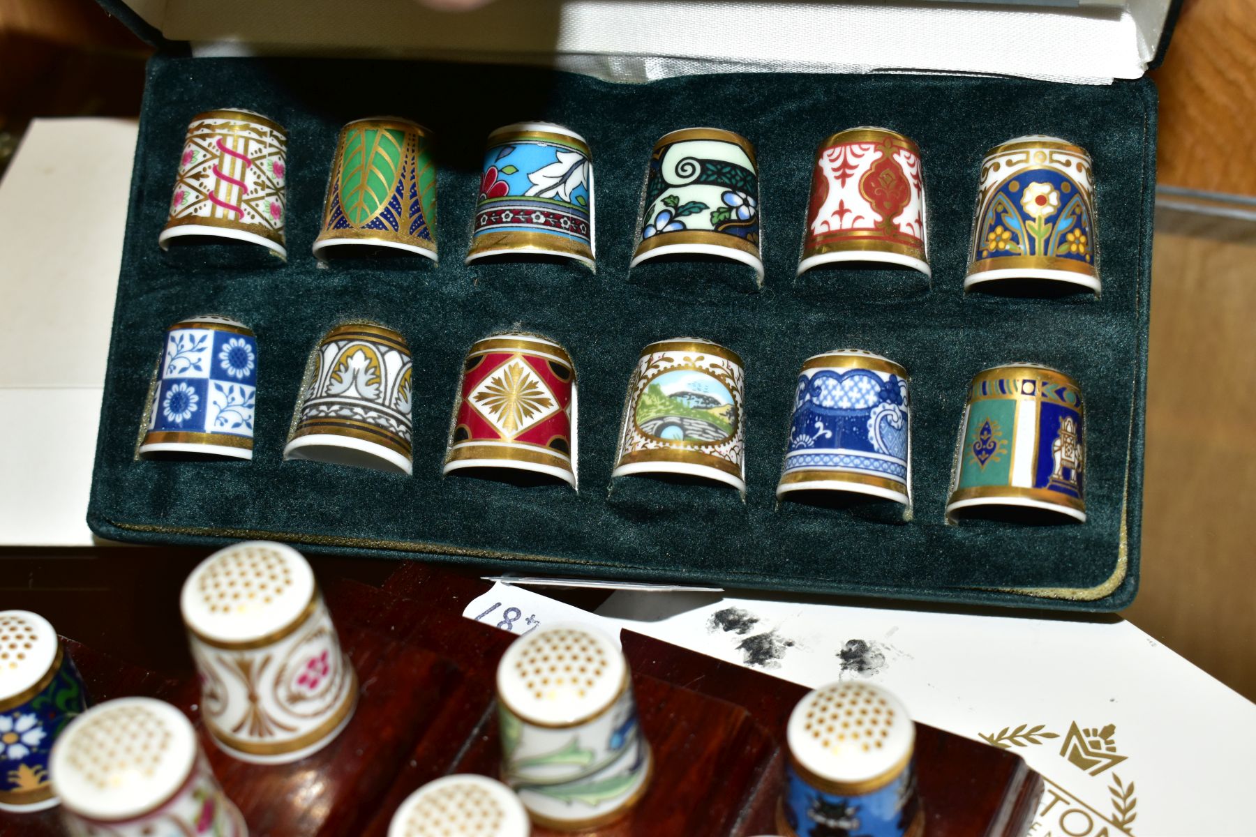 THREE SETS OF MINTON COLLECTORS THIMBLES, comprising cased set of twelve limited edition sets 'The - Image 5 of 6