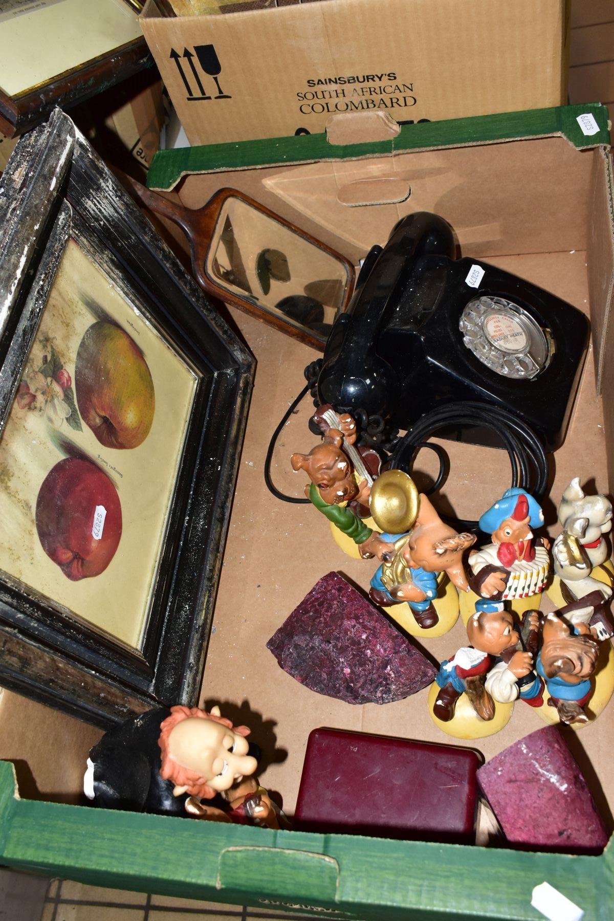 TWO BOXES AND LOOSE PICTURES, ORNAMENTS, VINTAGE TELEPHONE AND GRAMOPHONE, ETC, to include an - Image 4 of 8