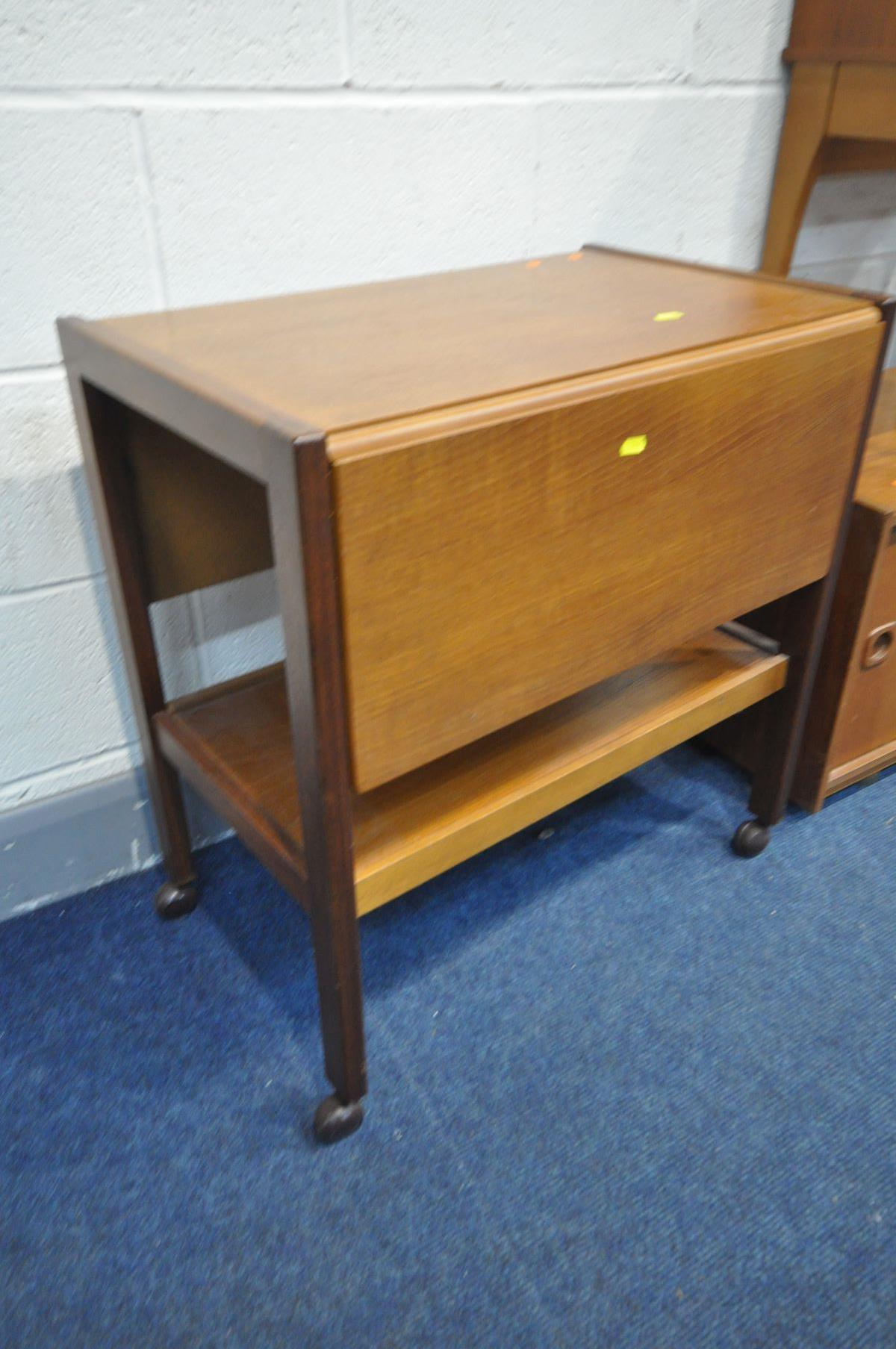 FOUR VARIOUS MID CENTURY TEAK OCCASIONAL FURNITURE, to include a sliding two door cabinet, telephone - Image 3 of 4