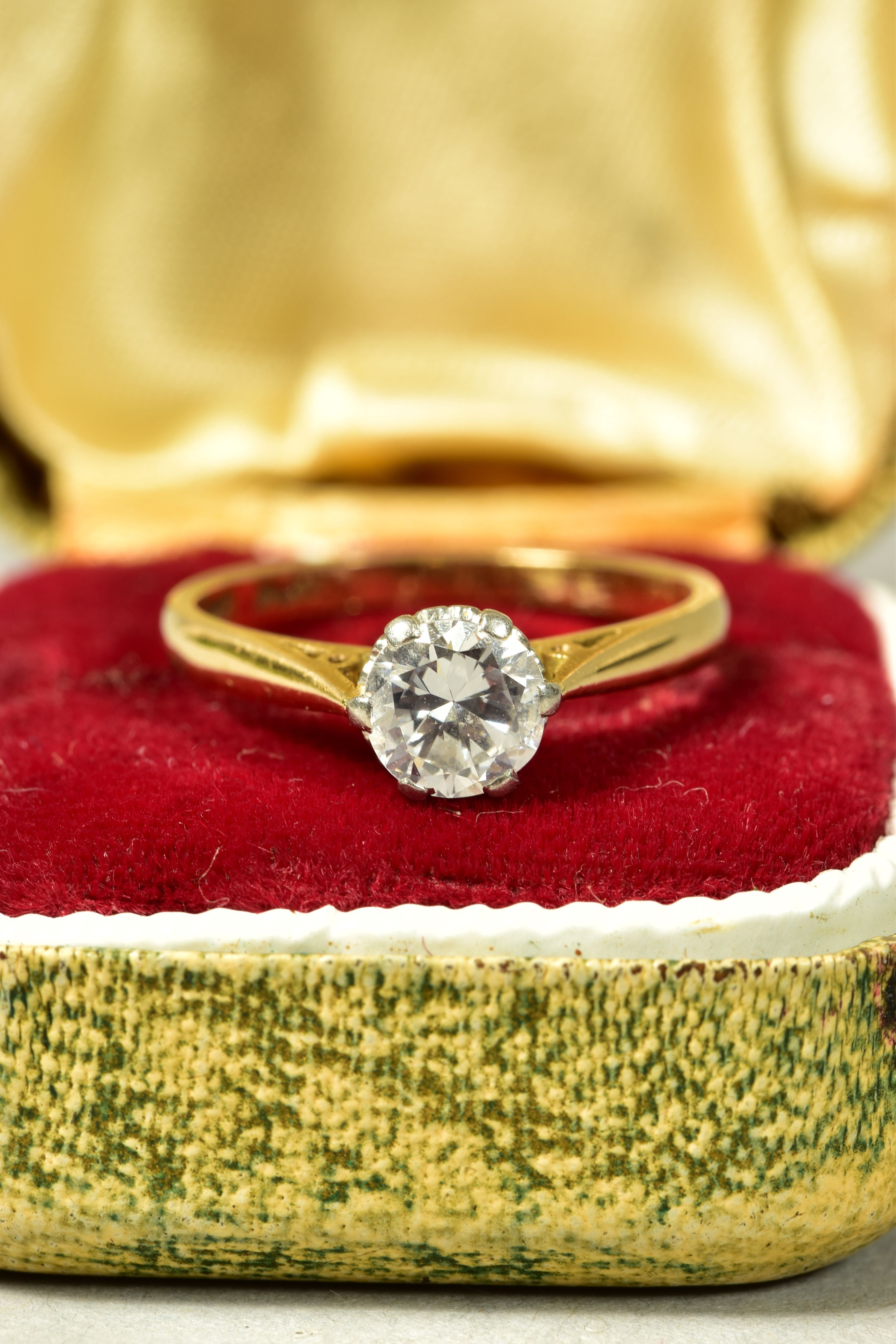 A SINGLE STONE DIAMOND RING, the brilliant cut diamond within a six claw setting to the plain - Image 4 of 4