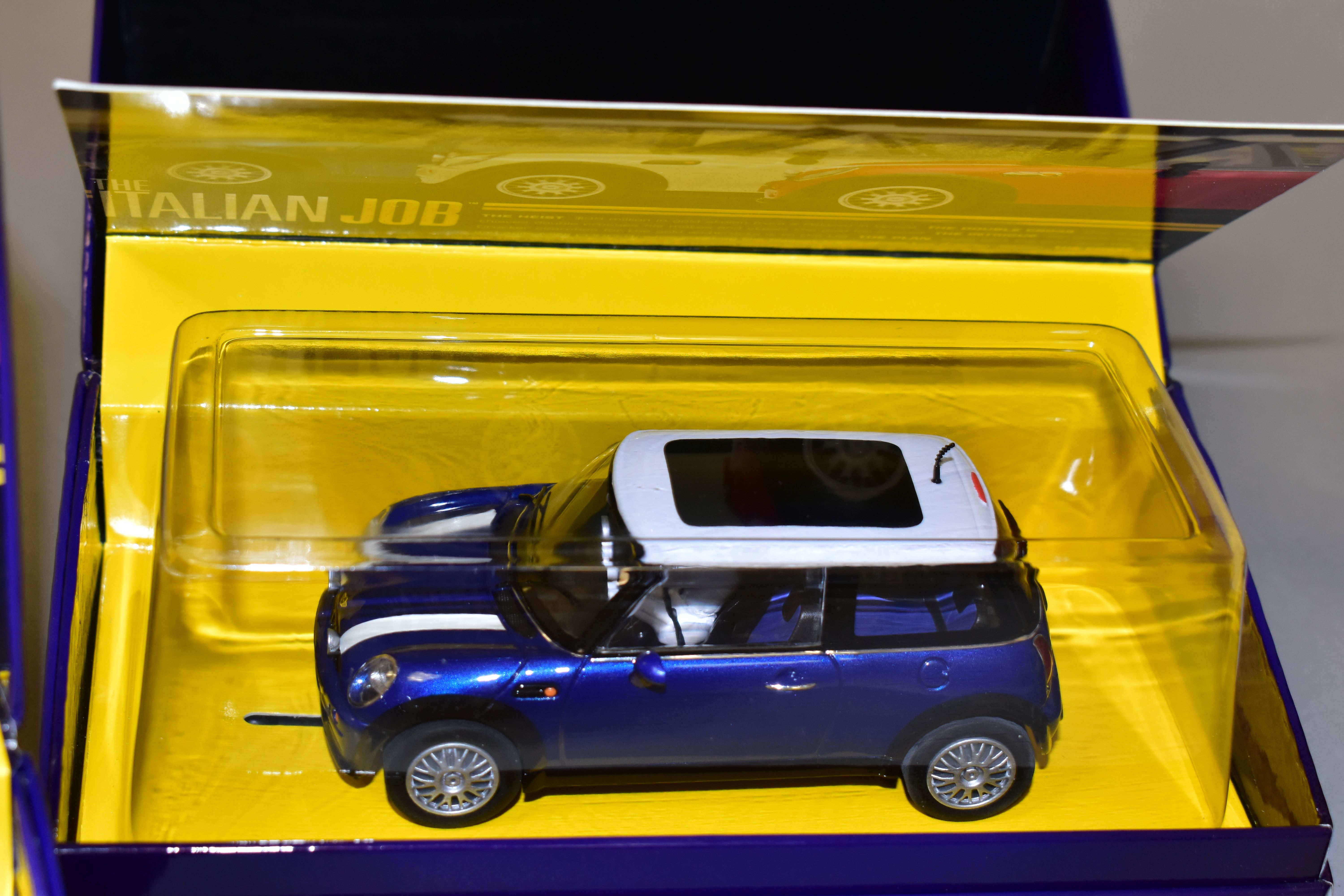 THREE BOXED SCALEXTRIC SPORT LIMITED EDITION THE ITALIAN JOB MINI COOPER S CARS, red (C2538A), white - Image 5 of 8