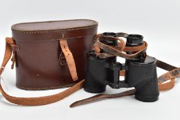 A BOXED PAIR OF WORLD WAR TWO ERA BINOCULARS, in brown leather case, by REL Canada, dated 1944,