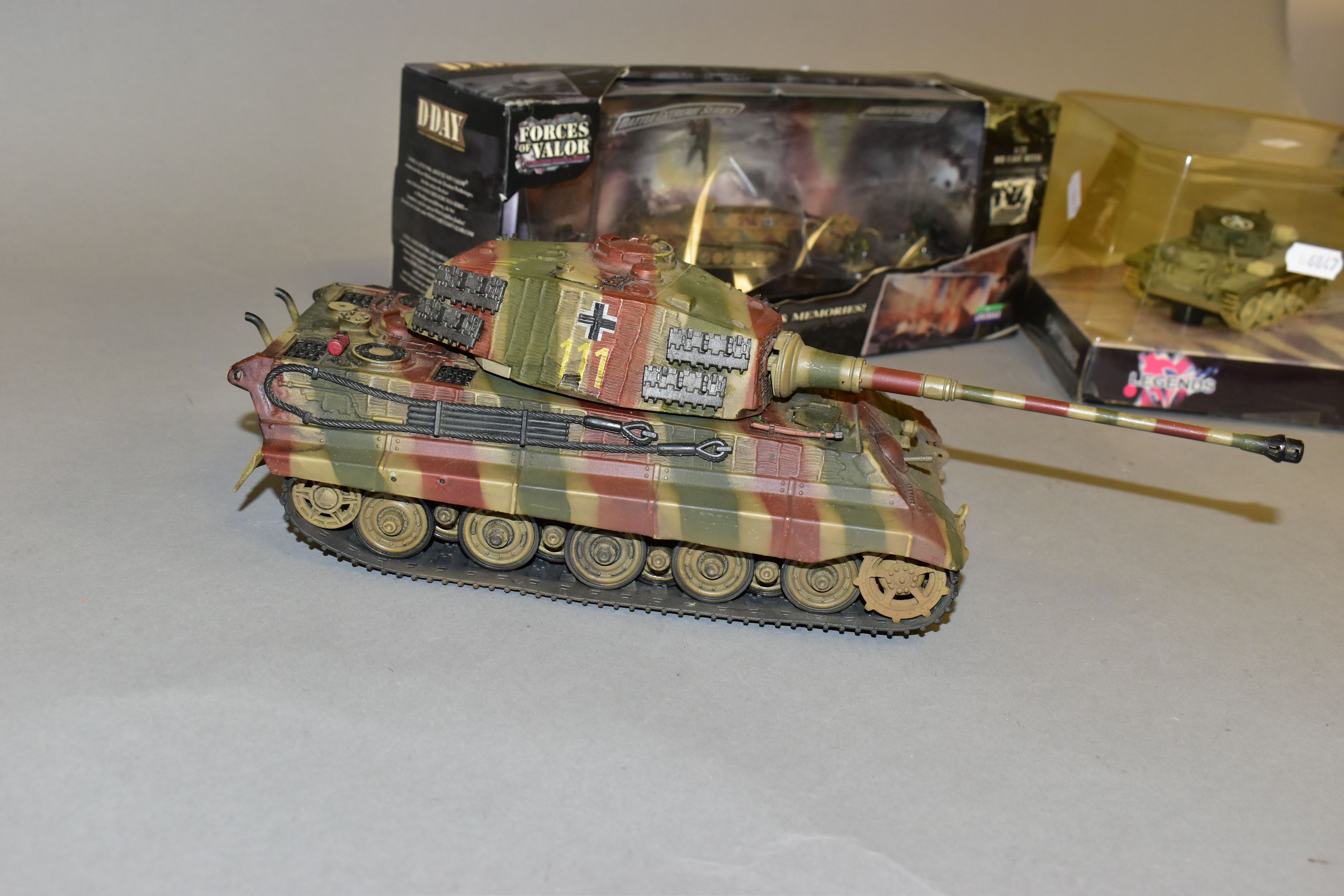 AN UNBOXED UNIMAX FORCES OF VALOR PANZER TANK MODEL, 1:32 scale, appears largely complete and in - Image 3 of 4