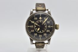 WORLD WAR TWO GERMAN LUFTWAFFE PILOTS WRISTWATCH, this watch has belonged to the Vendor for over