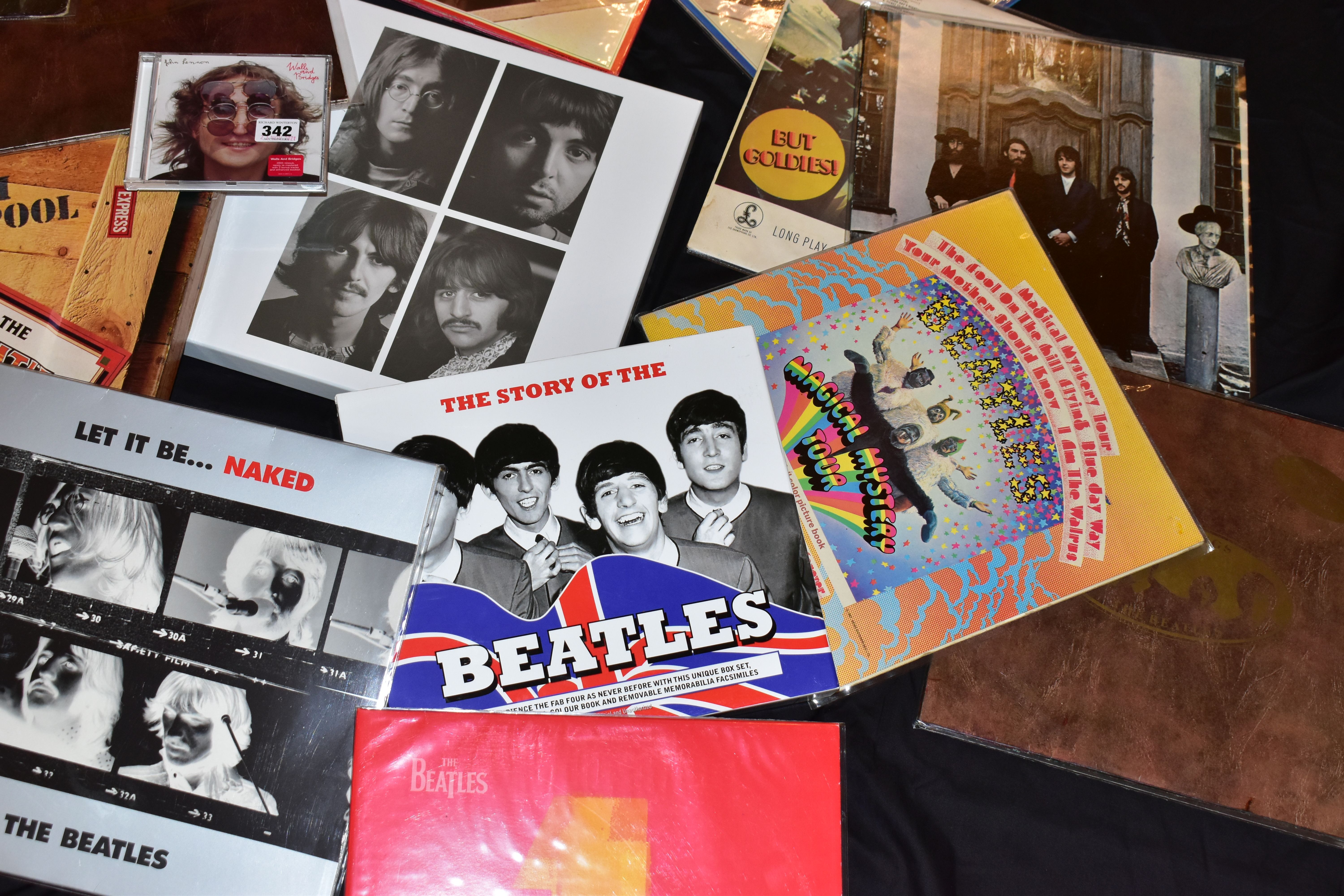 THE BEATLES :12LPs, THREE BOXSETS, AND TWO CDs MODERN AND REISSUES SOME 180gr ISSUES ( full list - Image 3 of 6