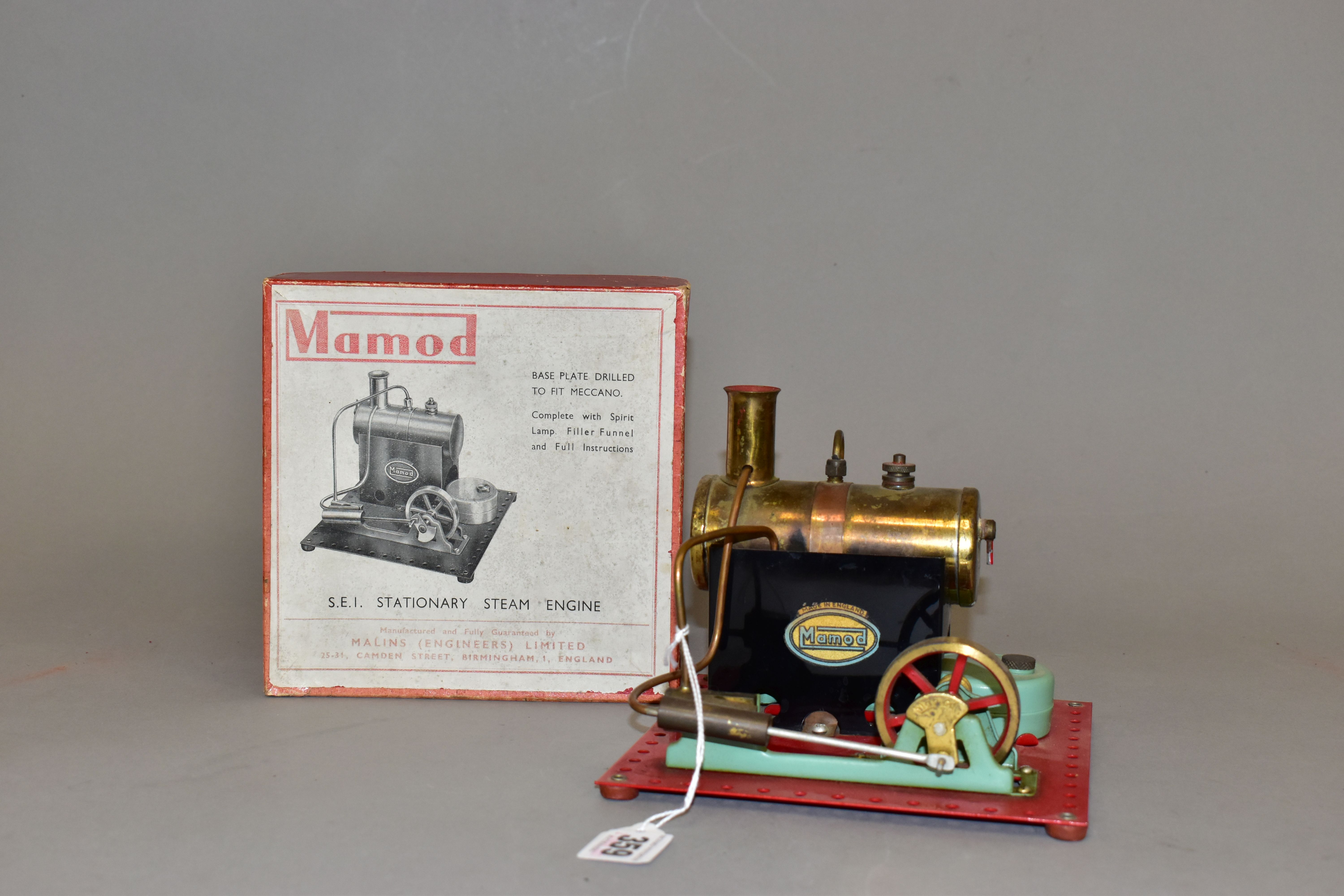 A BOXED MAMOD LIVE STEAM STATIONARY ENGINE, No.S.E.1., not tested, appears largely complete with