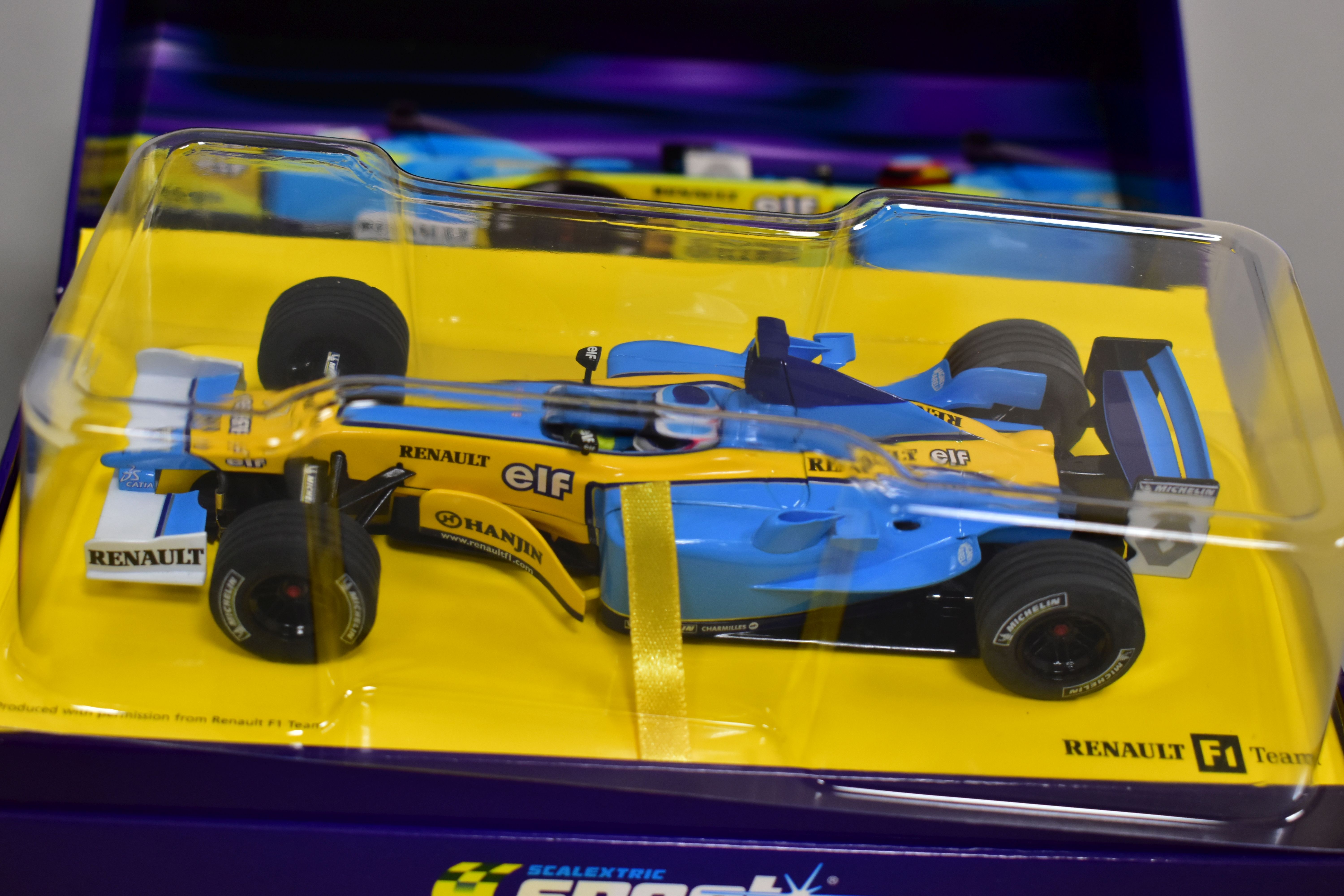 FOUR BOXED SCALEXTRIC F1 RACING CAR MODELS, Scalextric Sport Limited Edition Renault R23 F1 Jarno - Image 3 of 5