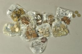 A PLASTIC BOX CONTAINING A SMALL AMOUNT OF UK 20TH COINS, to Include over 200gr of .500 Silver