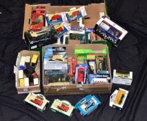 A QUANTITY OF BOXED AND UNBOXED MODERN DIECAST VEHICLES, to include Matchbox 'Models of