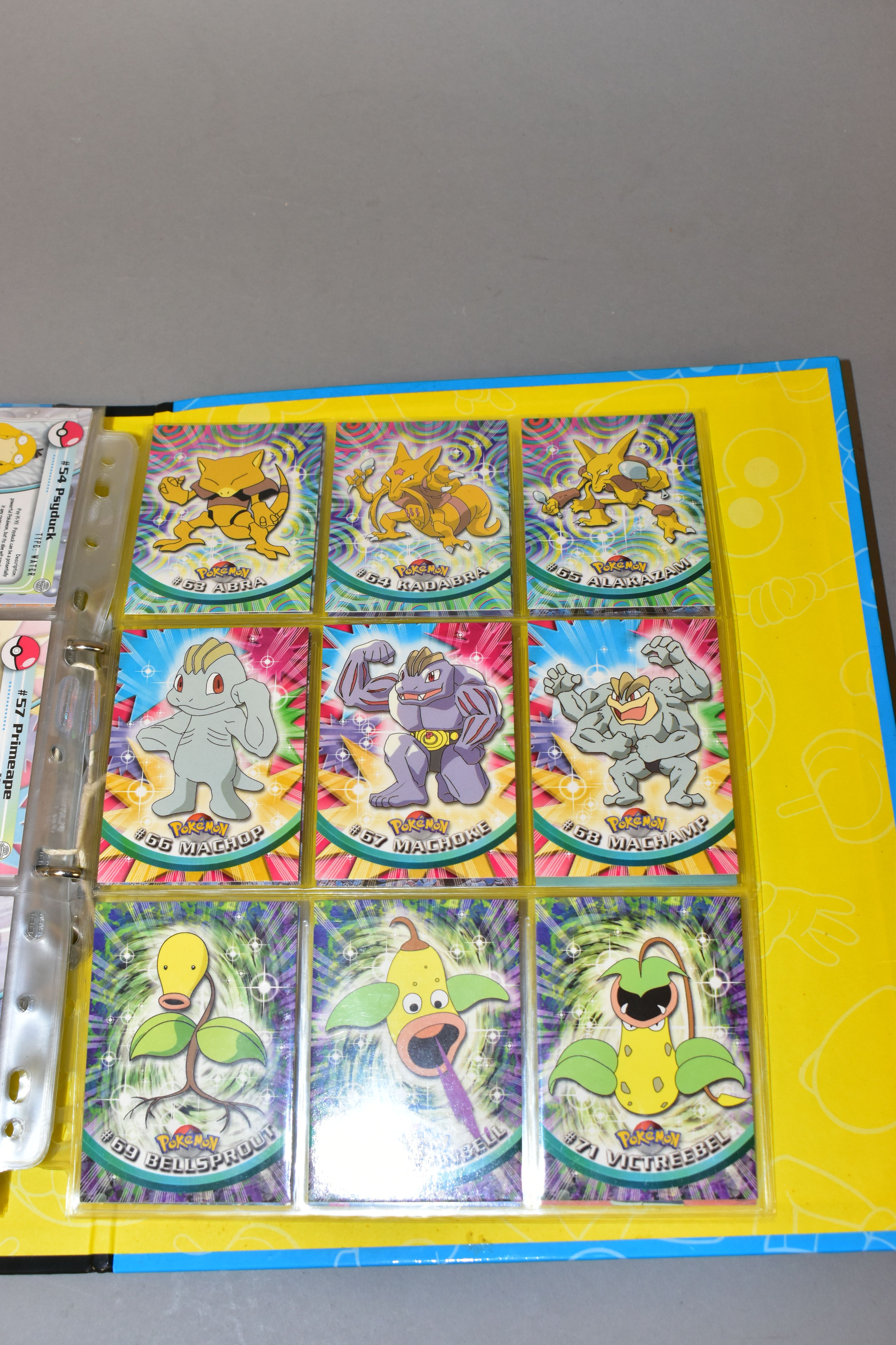 A COMPLETE SET OF THE TOPPS POKEMON TRADING CARDS SERIES 1, all 76 cards plus the 13 character cards - Image 19 of 20