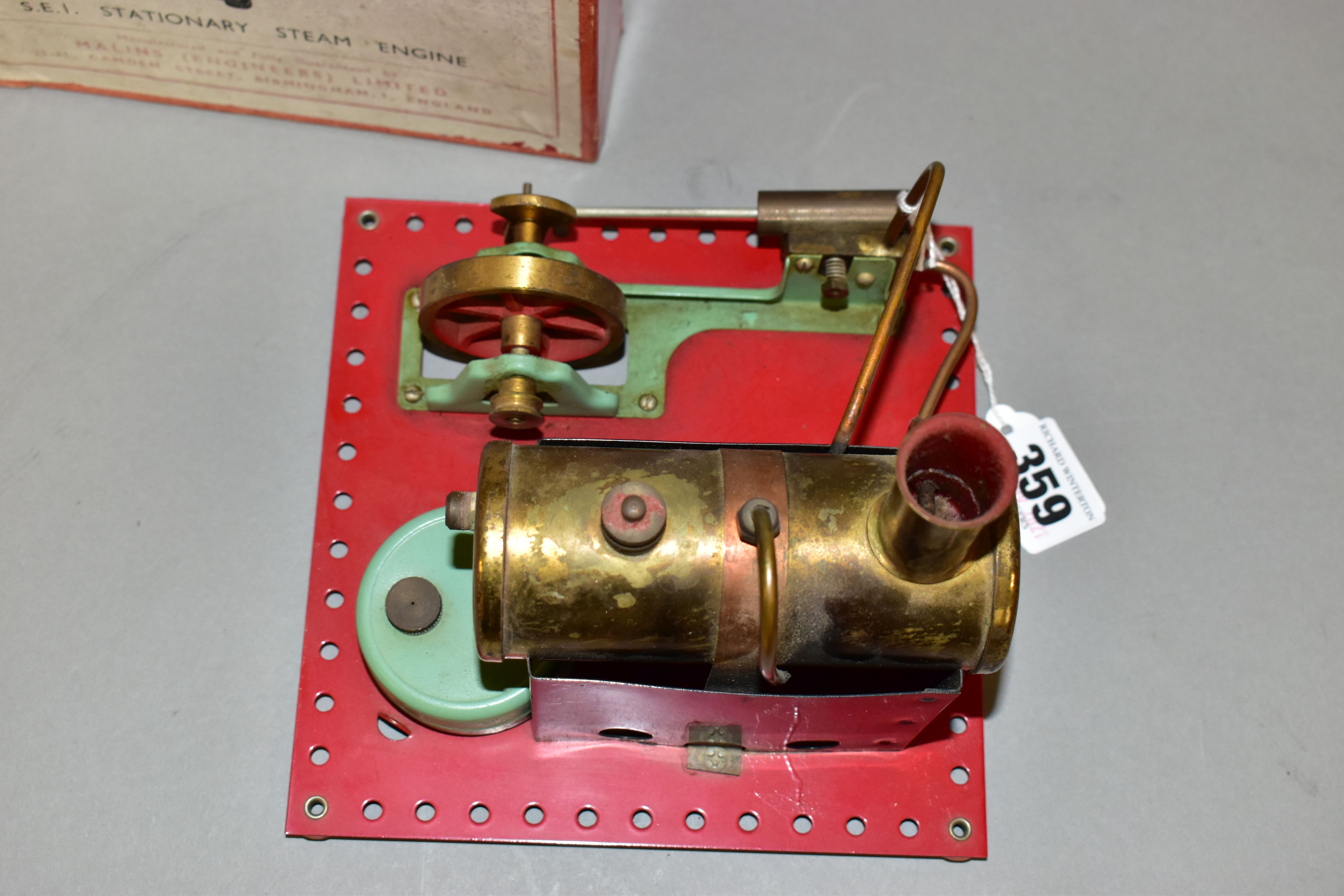 A BOXED MAMOD LIVE STEAM STATIONARY ENGINE, No.S.E.1., not tested, appears largely complete with - Image 5 of 6