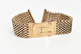 A 9CT GOLD BRACELET WATCH STRAP, the woven style strap with hook clasp, hallmarked 9ct gold