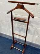 A MAHOGANY GENTLEMANS VALET STAND