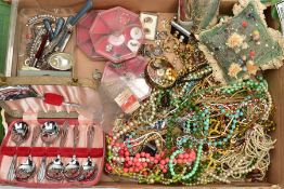 A BOX OF ASSORTED ITEMS, to include a white metal pendant and ring, both stamped sterling, two