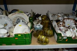 FOUR BOXES AND LOOSE ASSORTED TEA AND DINNER WARES ETC, to include twelve Royal Albert 'Forget me