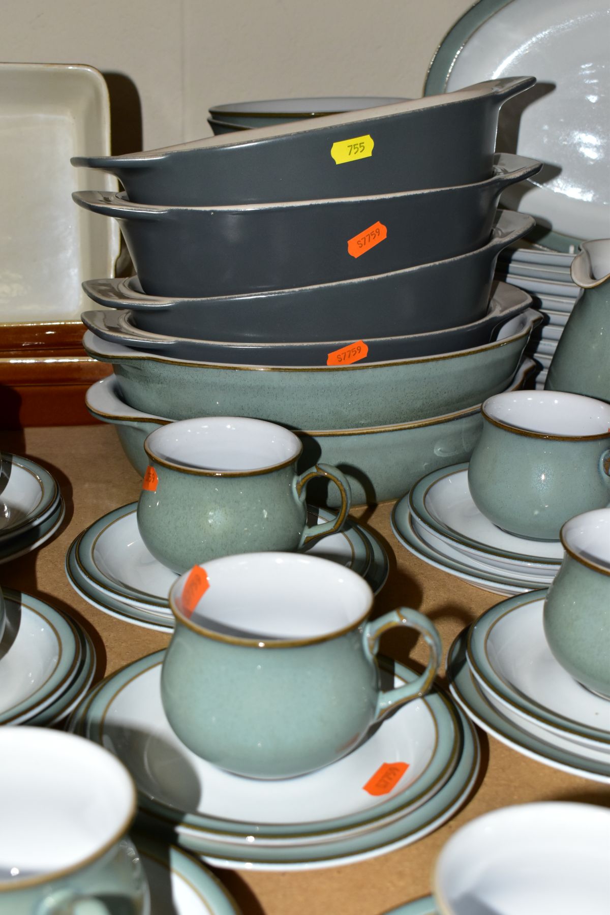 A SEVENTY FOUR PIECE DENBY REGENCY GREEN DINNER SERVICE WITH OTHER DENBY TABLE AND OVEN WARES ETC, - Image 7 of 11