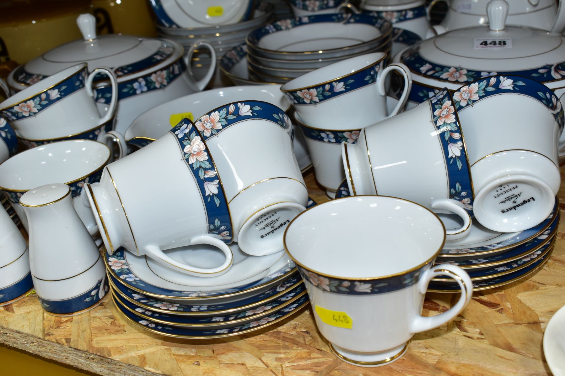 A SEVENTY FOUR PIECE LEGENDARY BY NORITAKE 'PRESCOTT' 3880 DINNER SERVICE, comprising two tureens, - Image 2 of 7
