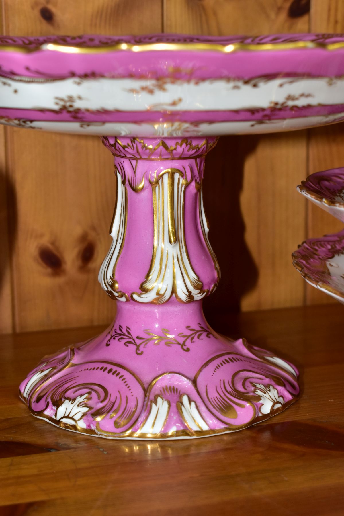 A SIXTEEN PIECE LATE VICTORIAN/EDWARDIAN DESSERT SET, POSSIBLY COALPORT, with gilt and modelled - Image 9 of 10