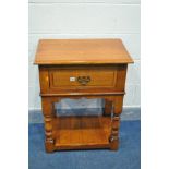A REPRODUCTION OAK SIDE TABLE, with a single drawer, width 64cm x depth 41cm x height 81cm
