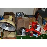 TWO BOXES AND LOOSE VINTAGE HOUSEHOLD SUNDRIES, ETC, including a boxed cream Pifco infra-red radiant