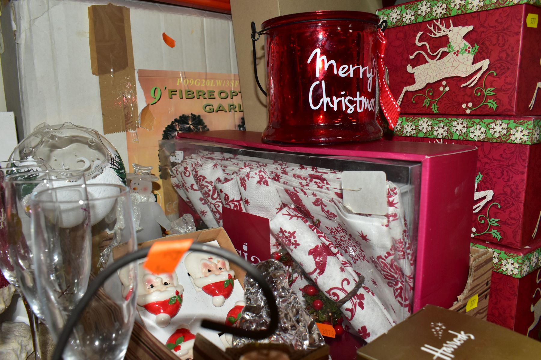 TWO BOXES AND LOOSE CHRISTMAS ORNAMENTS, to include a boxed Harrods limited edition Christmas - Image 8 of 8